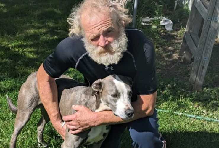Uomo salvato dal cane 